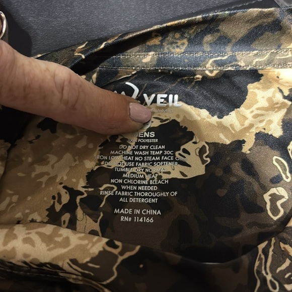 Veil Camo Whitetail/Black,Moisture Wicking, UPF 50 Performance Tee, Hunting,Camo - Picture 8 of 11